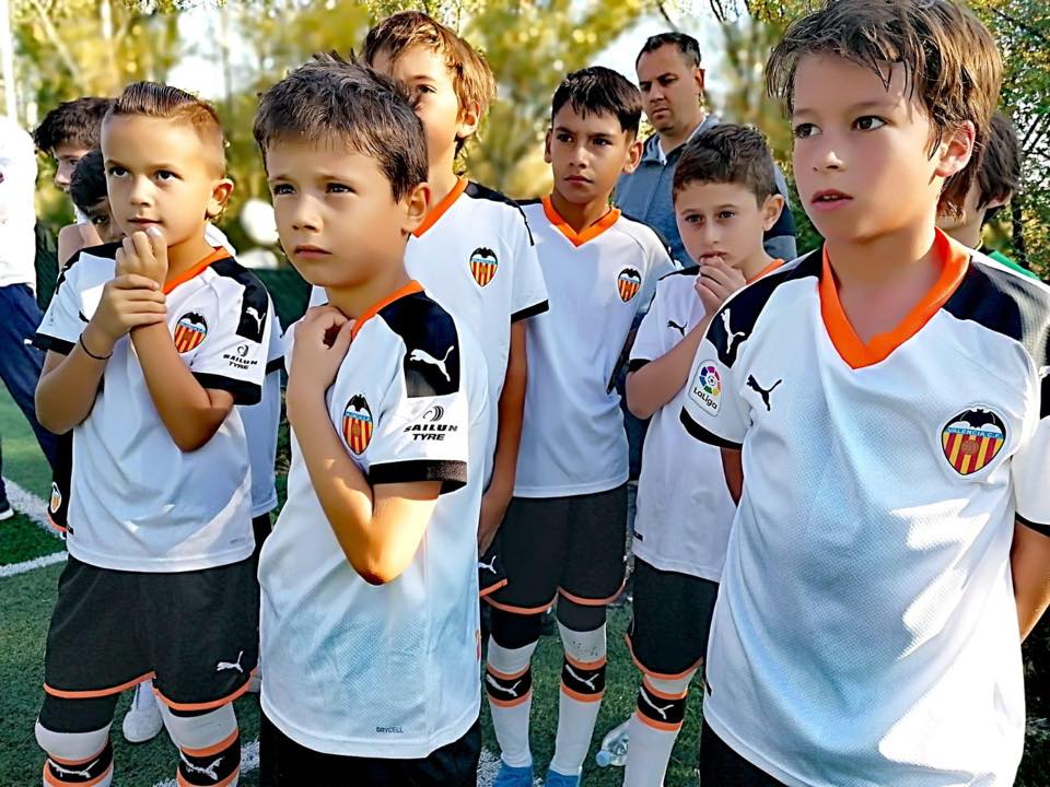 Juniori U10 AMFB – Valencia Academy învinge ASTC Champion și se pregătește pentru Derby-ul Seriei!
